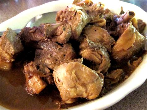 TRAVEL WORLD: Adobong Manok: Easy Chicken Adobo Recipe January 04, 2022 ...