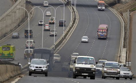 'Naked' Woman Caught Masturbating In Moving Car On Highway | IBTimes