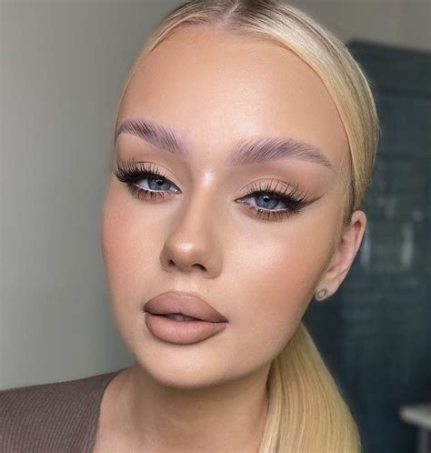Soft Glam Makeup, Nude Makeup, Eye Makeup Art, Makeup Base, Prom Makeup ...