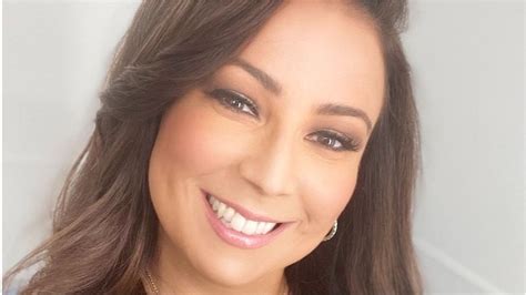 Who is Julie Banderas married to? Fox news anchor announces divorce ...