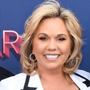 Julie Chrisley Age, Bio, Career, Mother, Husband, Net worth, Money