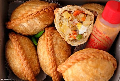 recommended pastel  jakarta strawberry ufo macik pastellia