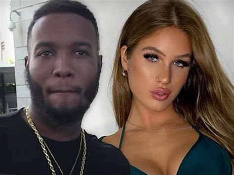 Sky Bri Threesome Porn