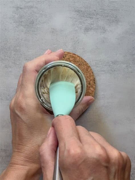 how to know if my sourdough starter is bad