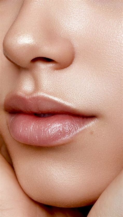 Pin by Laruleveroni on LIPS | Beauty hacks lips, Lips drawing ...