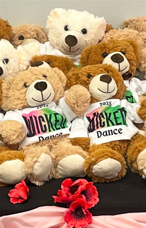 2025 Wicked Dance Bears | Ptoplato