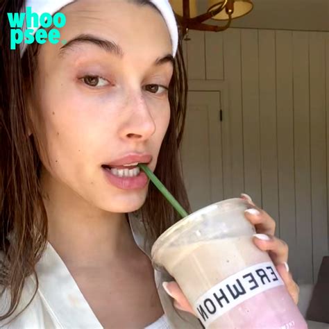 Hailey Bieber e lo Strawberry Glaze Smoothie diventato virale