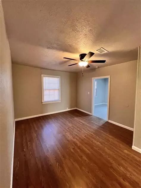 2065 Lela St, Beaumont, TX 77705 | 21 Photos - Movoto