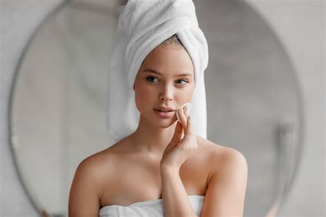 Пилинг-пэды для лица [peeling pads]: что это такое, как выбрать, как ...