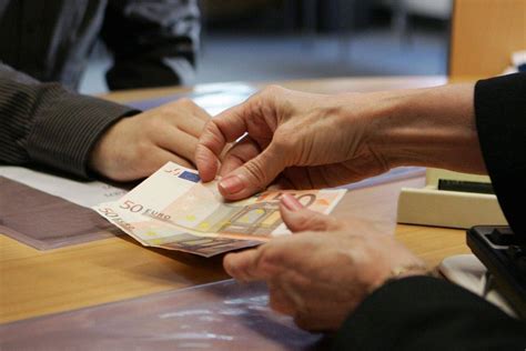 Peruspäiväraha ja työmarkkinatuki nousevat | Paikalliset | Karjalainen