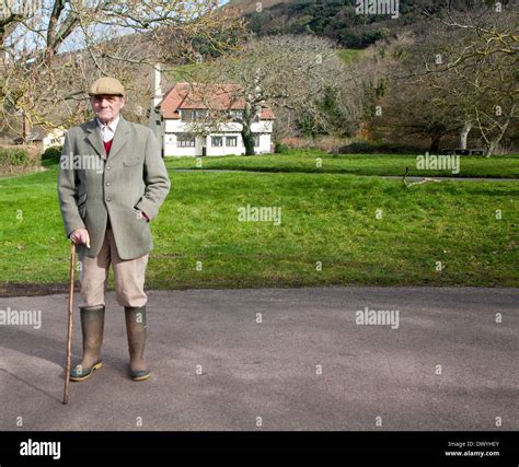 Smartly Dressed Stock Photos & Smartly Dressed Stock Images - Alamy
