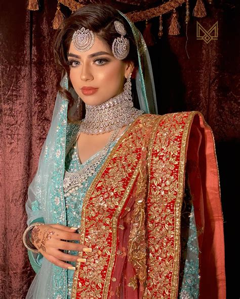 Meenaz Fatima | It's definitely my favourite type of glam, the face is