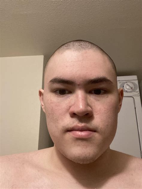(23M) Had a lot of different haircuts over the years, still not sure ...