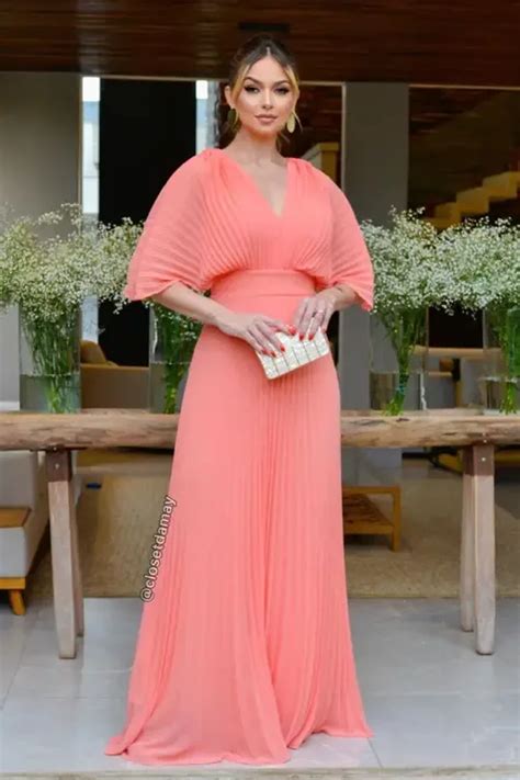Vestido Na Cor Coral - Vestido coral: 25+ looks para casamentos e festas elegantes – Margarida ...