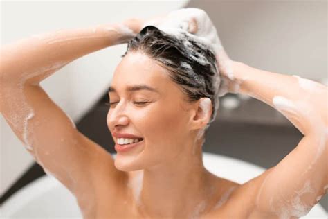 What Is 1A Hair? How to Style + Care for Straight Hair