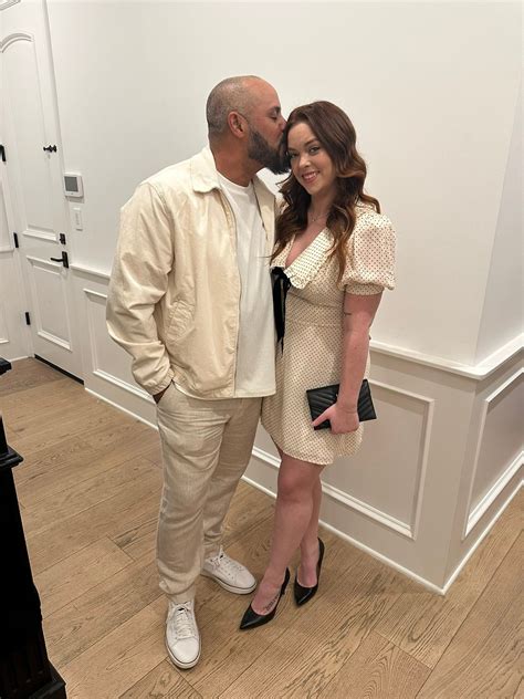 Kelley Lorraine - Kelley Lorraine added a new photo.