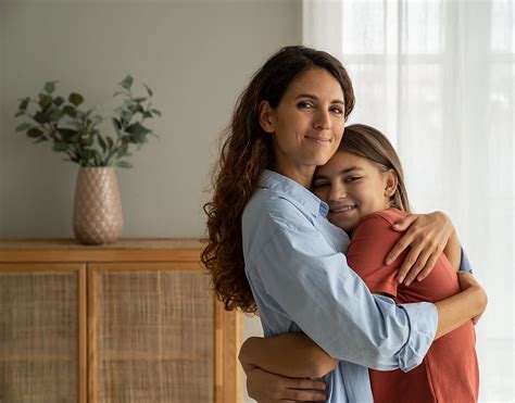 attachment theory    stages   attachment styles