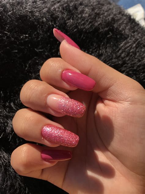 Unha Com Glitter Rosa - Unhas rosa com glitter | Unhas, Unha com gliter, Unhas roxas