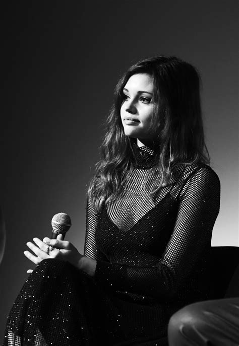 India Eisley pour le lancement de la nouvelle série -I Am the Night