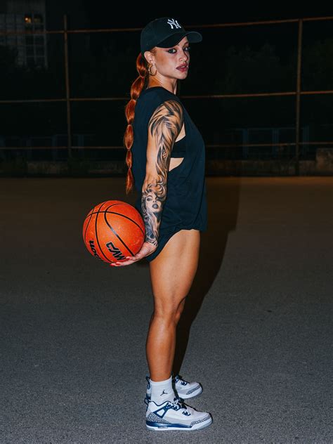 Karyna | Ready to master handstands? 💪 Try these wall exercises to