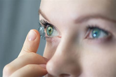 How to Find Cheap Contact Lenses in Singapore