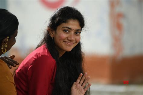 Actress Sai Pallavi HD Stills From Love Story Movie - Social News XYZ