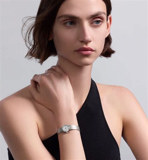 La Mini D de Dior Satine Ø 19 MM, Steel, White Mother-Of-Pearl and