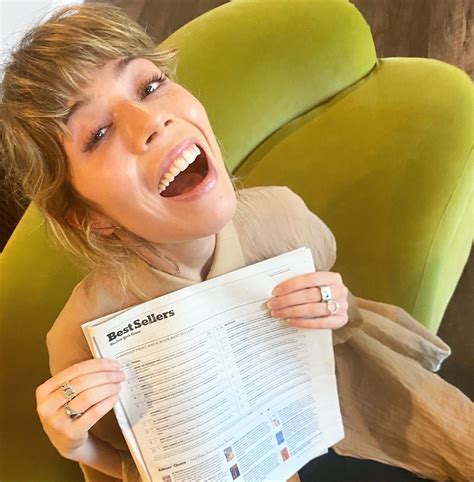 Jennette McCurdy on Twitter: "thank you all for making I’m Glad My Mom Died a #1 New York Times ...