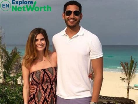 kaitlan collins net worth 2022