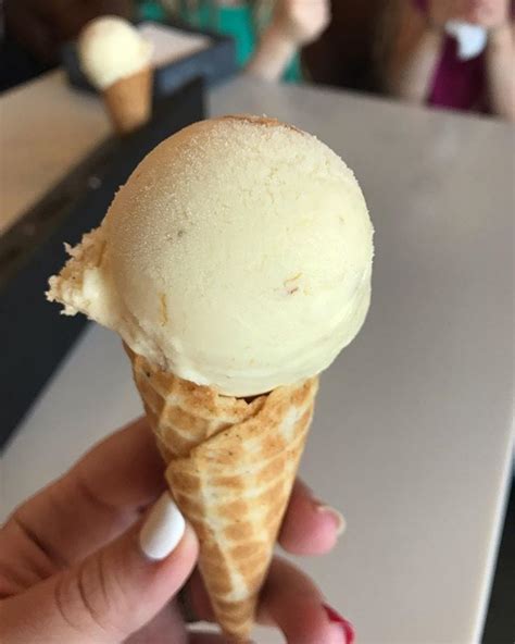 Ice cream every damn day til October. Whos with me? #icecreamchallenge