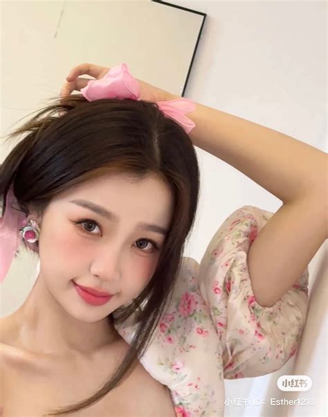 esther yu facebook  becky craig blog
