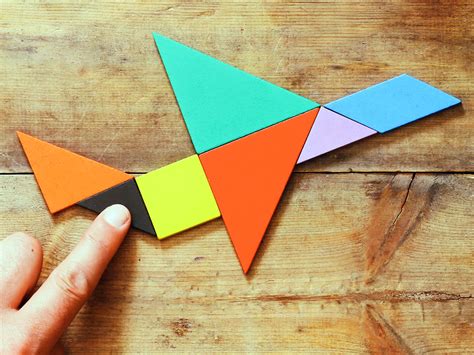 Triângulo Com 4 Peças Do Tangram - Triângulo Com 4 Peças Do Tangram - ZULEDU