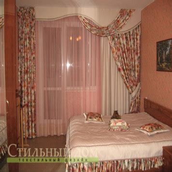 Комплект для спальни: штора с ламбрекеном, покрывало и подушки