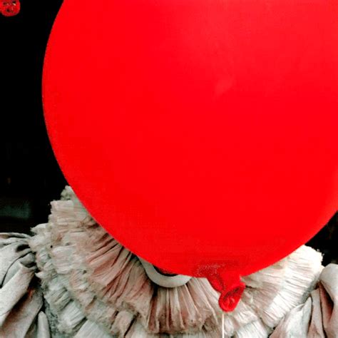 It (2017) Gif - Gif Abyss