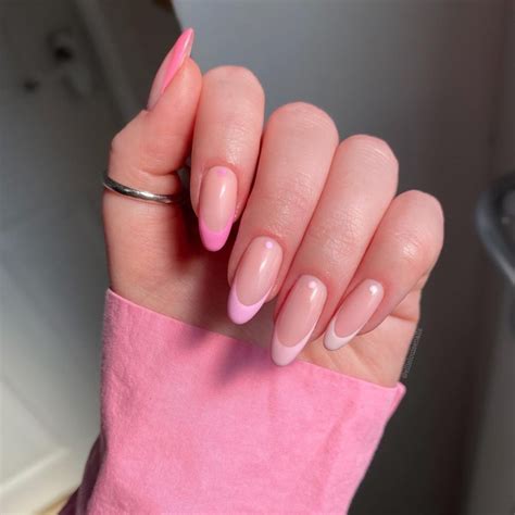 Unha Em Gel Rosa Claro - Esmalte rosa claro: 30 ideias de unha e dicas para comprar o seu