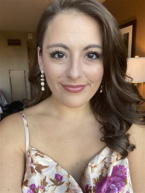 I used Brad Pitt, Leonardo DiCaprio and Ryan Reynolds to teach an AI