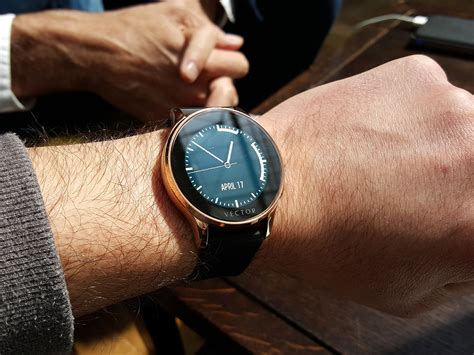 Vector Luna smartwatch hands-on review | Stuff