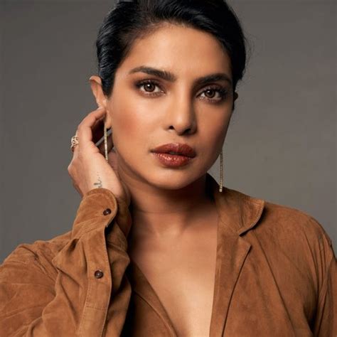 Priyanka Chopra - 2019 Toronto International Film Festival Portraits HQ