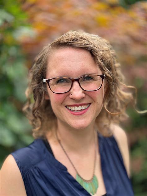 Laura Simmonds - therapist in london-se15 | BACP
