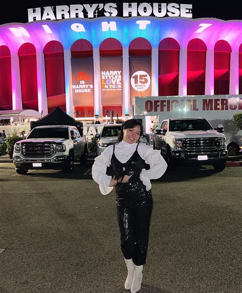 Tori Vasquez (@justxtori) • Instagram photos and videos