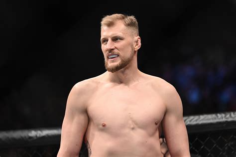 Alexander Volkov vs Alexandr Romanov Pick, 3/11/2023 Predictions UFC