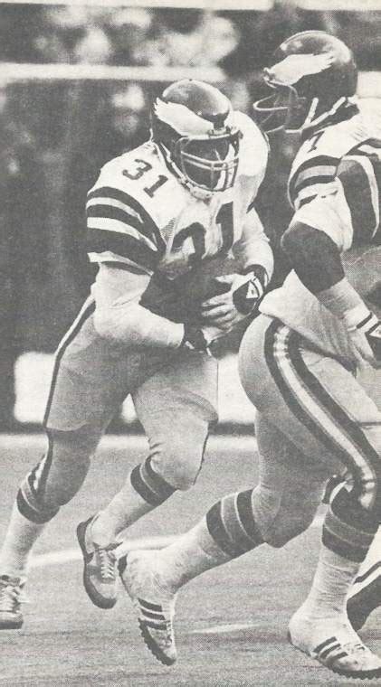 Image Gallery of Wilbert Montgomery | NFL Past Players