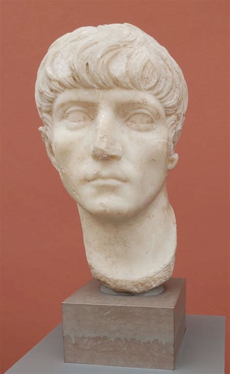 Young man from reign of Emperor Nero « IMPERIUM ROMANUM