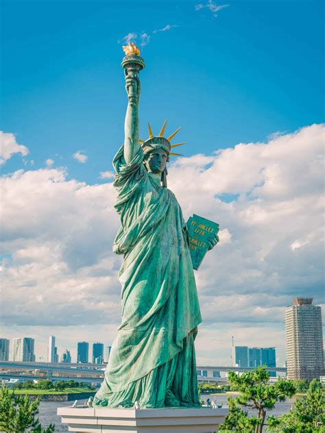 Why is the Statue of Liberty so green? There's more to it than just a