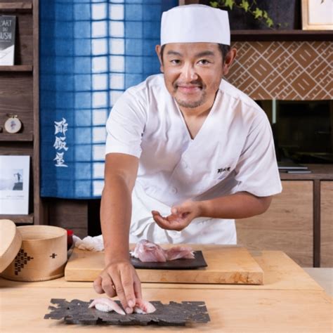 すしは手がなによりの道具。郷土寿司「おからずし」をつくろう | D&DEPARTMENT