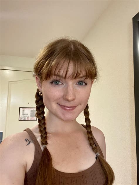 Wendy’s vibes? 🤔🤣 : r/SFWRedheads
