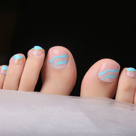 Baby Blue Toenails