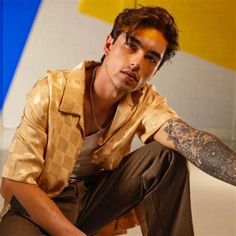 Who is Sergio Mayer married to? His Age, Height, Baby, Career