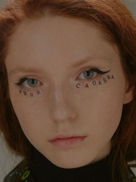 typographic stickers, make-up | Парикмахерское искусство, Макияж для ...