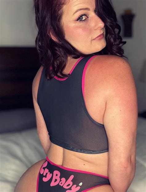 Jeanna Harrison (@jeanna_canucks) • Instagram photos and videos